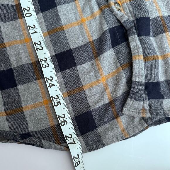 Goodfellow & Co  Men's Mid-Weight Flannel Long Sleeve 
Button-Down Shirt - Picture 6 of 6